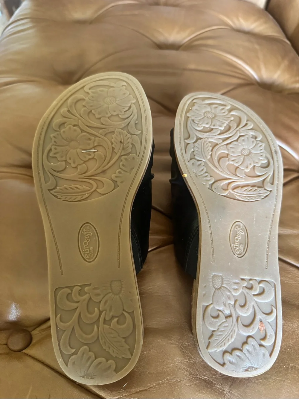 Sofft Black Leather Sandals